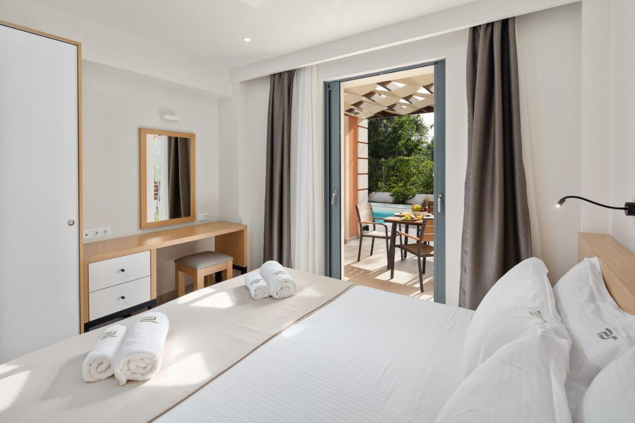 Perithia Suites Luaran gambar